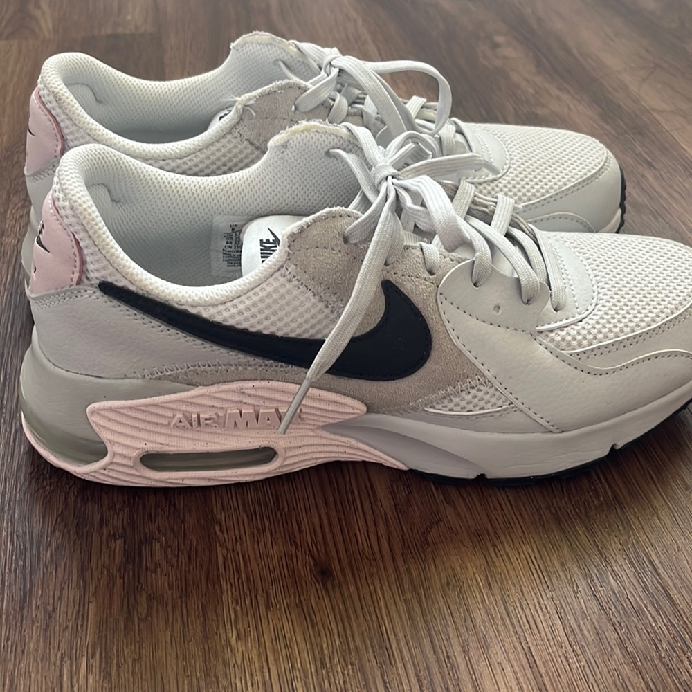 nike air max black/white/pink